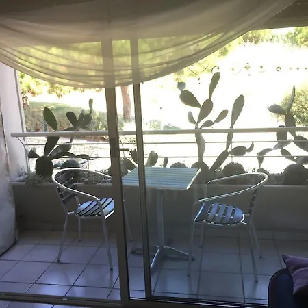 Bilocale Porto Marina Degli Aregai Appartement *